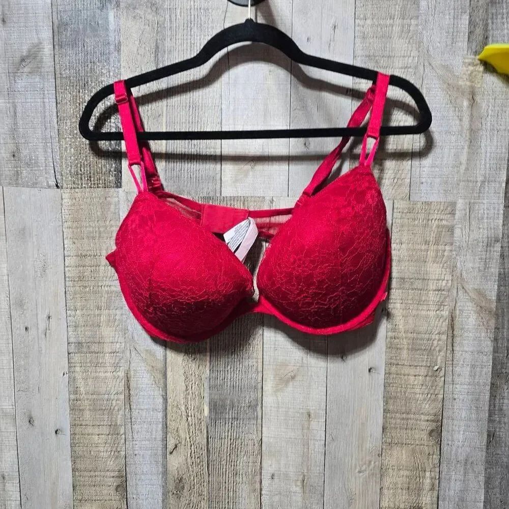Victoria's Secret VS Red Lace Push Up Bra 40D